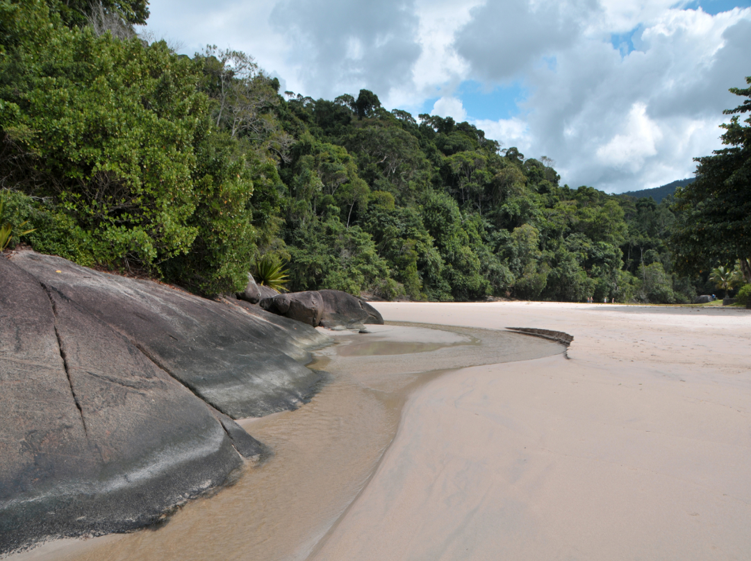 Praia das Laranjeiras